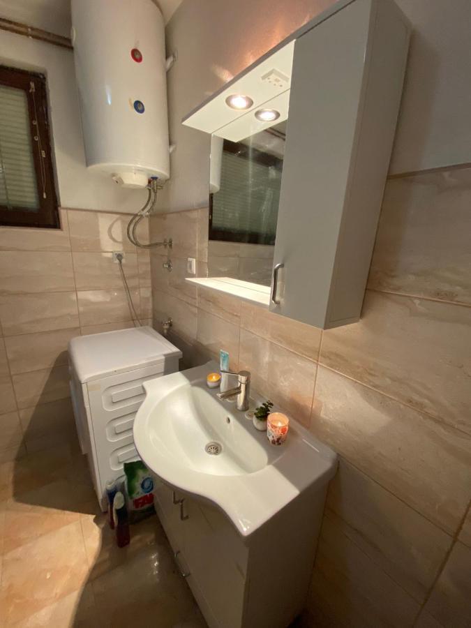 Apartman De Luxe Appartement Tuzla Buitenkant foto