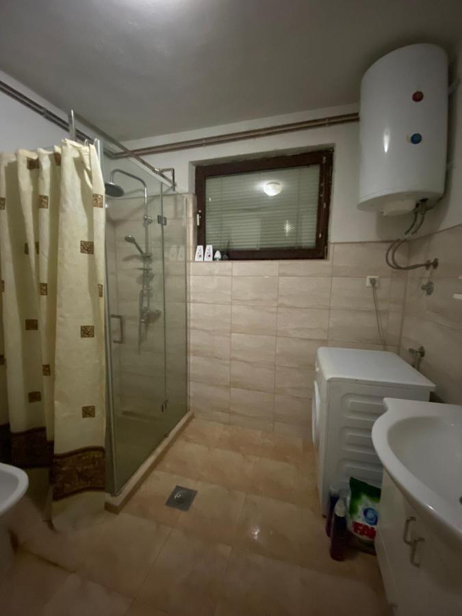 Apartman De Luxe Appartement Tuzla Buitenkant foto