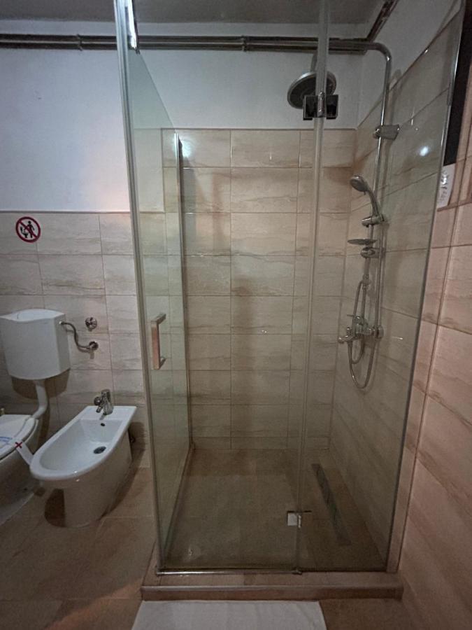 Apartman De Luxe Appartement Tuzla Buitenkant foto